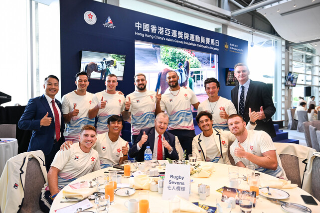 Medallists of the 19<sup>th</sup> Asian Games Hangzhou celebrated in the Hong Kong China’s Asian Games Medallists Celebration Raceday.